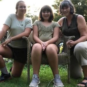 Meet your Posher, Julie